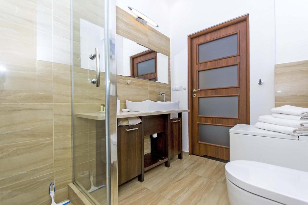 Pirat Rentyear Apartments Danzica Esterno foto