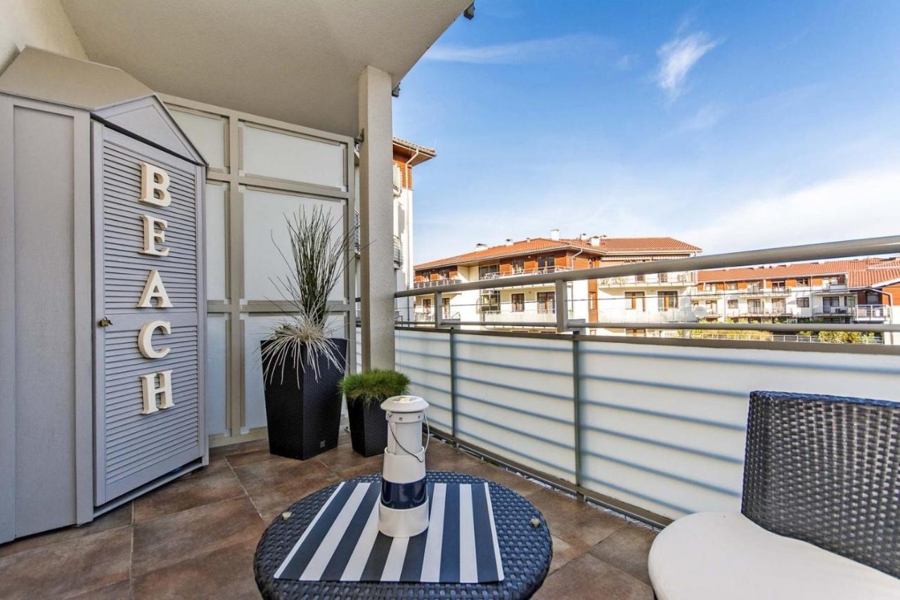 Pirat Rentyear Apartments Danzica Esterno foto