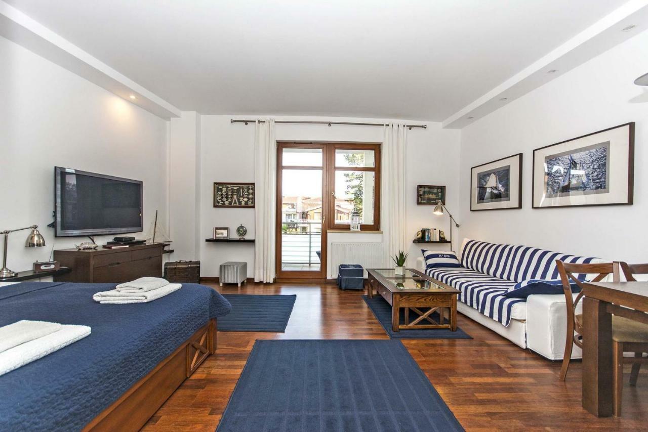 Pirat Rentyear Apartments Danzica Esterno foto